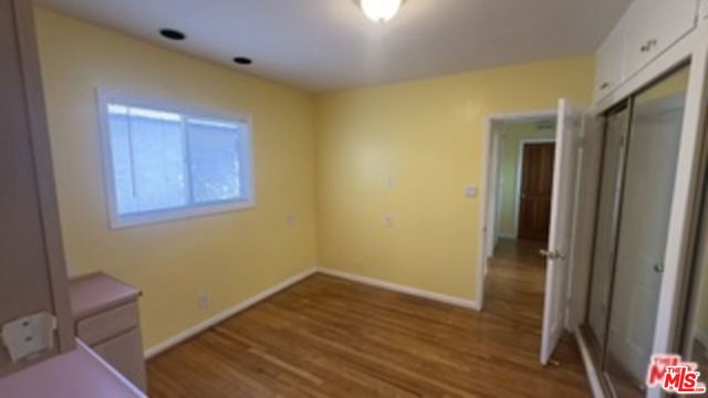 1903 S Westgate Avenue, Los Angeles CA: https://media.crmls.org/mediaz/430fdbc9-6d06-4a06-ba03-69cc053d60e0.jpg