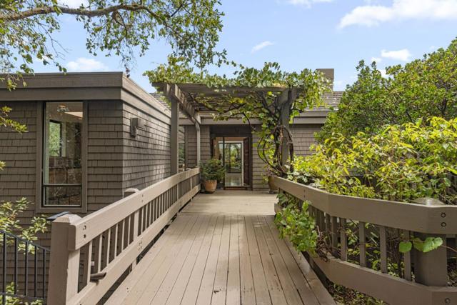 11 Hawk View, Portola Valley CA: https://media.crmls.org/mediaz/4310caf9-9937-4e5f-88d3-986501977f17.jpg