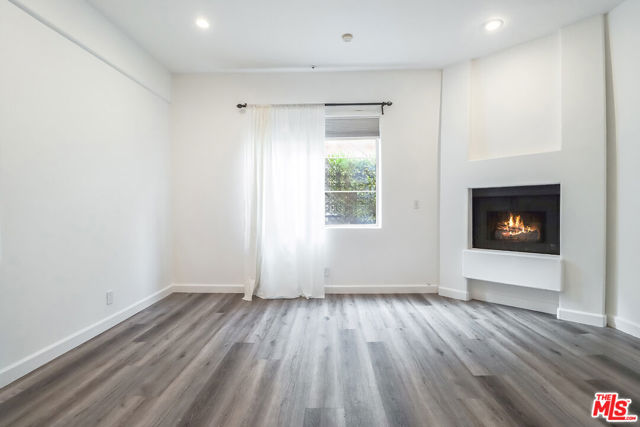 Drew Fenton | 11920 Goshen Avenue Los Angeles CA | MLS: 7426301 Drew Fenton | 11920 Goshen Avenue Los Angeles CA | MLS: 7426301