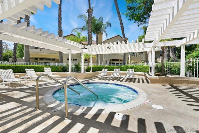 11048 Portobelo Dr, San Diego CA: https://media.crmls.org/mediaz/4311ac20-7844-465f-b5ef-e14ad772c374.jpg