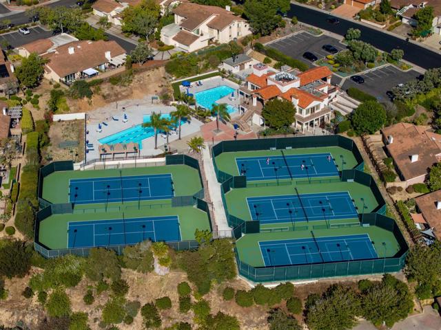 1466 Caminito Solidago, La Jolla CA: https://media.crmls.org/mediaz/4313be4f-a6a0-4c9a-a5d8-44800fa95aff.jpg