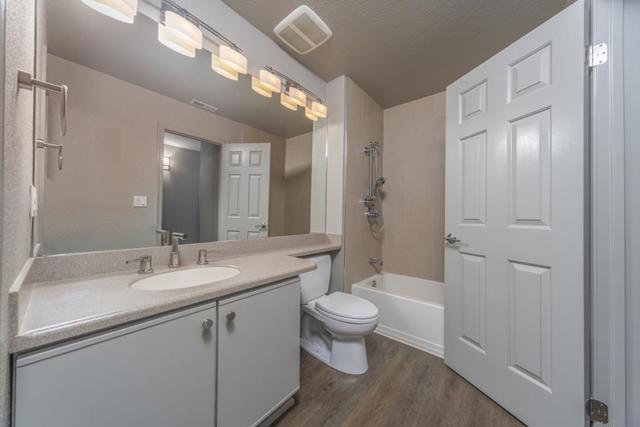 230 Amesport, Half Moon Bay CA: https://media.crmls.org/mediaz/4314e673-5fc4-45de-acf3-c71c087c869e.jpg