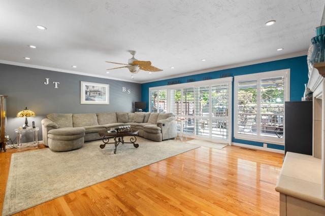 3155 Brittan Avenue, San Carlos CA: https://media.crmls.org/mediaz/43158527-1b7c-4edc-9d2a-0b91f33ffc3f.jpg