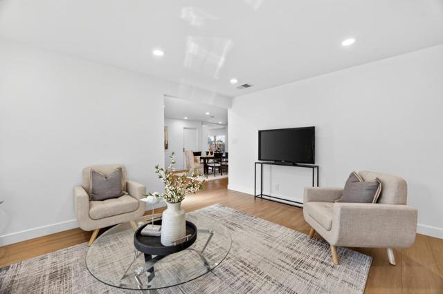 625 Kiowa Circle, San Jose CA: https://media.crmls.org/mediaz/43159112-d37d-475b-bb5e-52f168c544d3.jpg