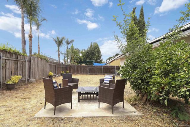10945 El Nopal, Lakeside CA: https://media.crmls.org/mediaz/431601f0-3a0e-4359-bf98-b45b9fb8ee6e.jpg
