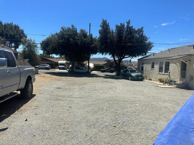 0 Ellis St, King City CA: https://media.crmls.org/mediaz/43169b51-5114-4b78-a116-ca60eb9a7d7f.jpg