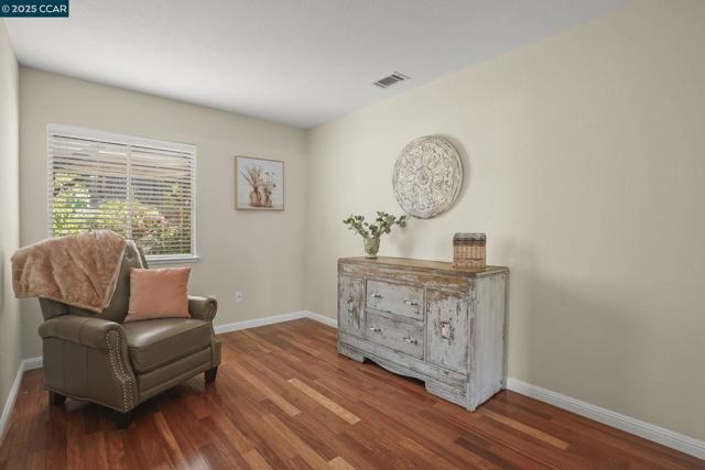 764 Steffa St, Bay Point CA: https://media.crmls.org/mediaz/4318f7ba-ff49-495c-8180-f2ff73781718.jpg