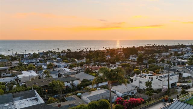 Image 57 of 60 For 2372 Oxford Ave