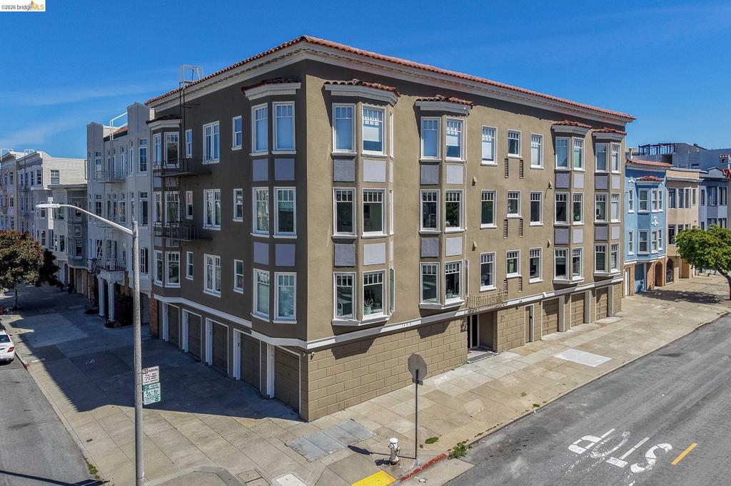 1490 Francisco St #2