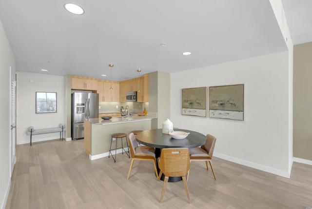 38 N Almaden Boulevard, San Jose CA: https://media.crmls.org/mediaz/431c9d1a-bf39-4730-a2ce-e268529e146a.jpg