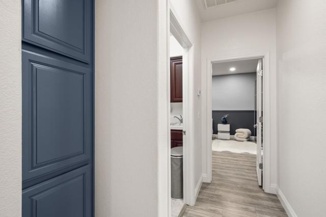 2372 Donner Pass Avenue, Sacramento CA: https://media.crmls.org/mediaz/431d1b40-15af-48ca-96df-33803e3ce73d.jpg