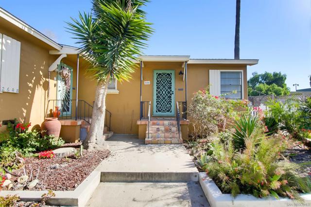 2646 2650 Juan Street, San Diego CA: https://media.crmls.org/mediaz/431eb2cb-334d-46e9-9609-672a169fcd21.jpg
