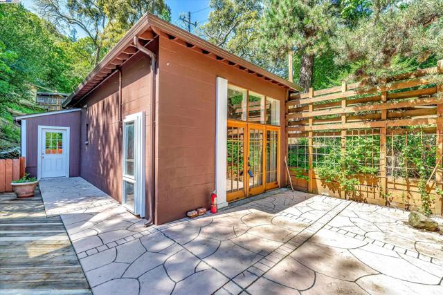 12062 Glenora Way, Sunol, California 94586, 2 Bedrooms Bedrooms, ,2 BathroomsBathrooms,Single Family Residence,For Sale,Glenora Way,41055432