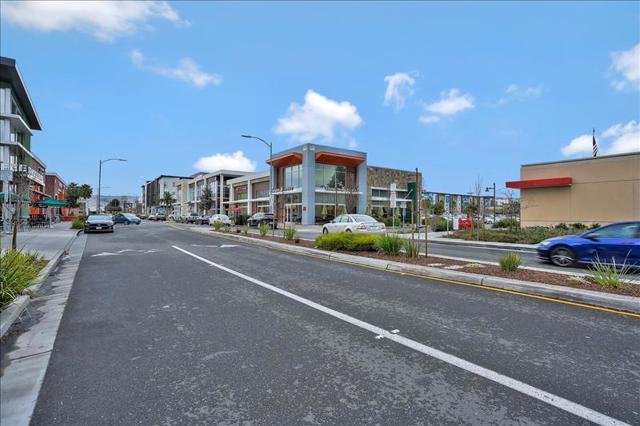 638 Willow Bend Court, San Jose CA: https://media.crmls.org/mediaz/43207fe4-1a77-4986-b4a0-96e1a539234a.jpg