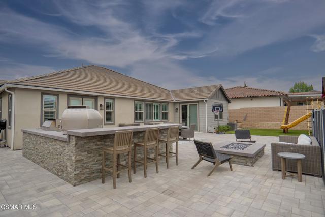 3262 Jacinto Court, Simi Valley CA: https://media.crmls.org/mediaz/43208fdf-64cb-4c79-a86c-ceaa1ea0a73d.jpg