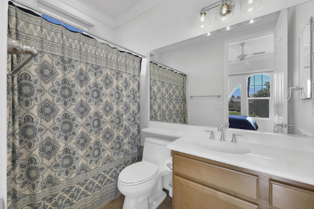 81800 Eagle Claw Drive, La Quinta CA: https://media.crmls.org/mediaz/4320f357-0583-4ec2-8eba-0b9fa20b395c.jpg