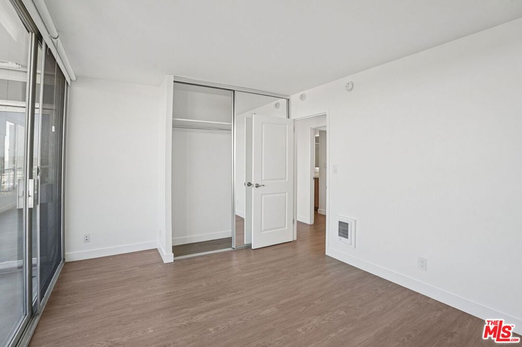 MLS #25607067 image #16