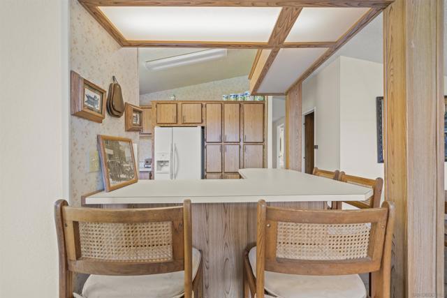 2464 Wynola Rd, Julian CA: https://media.crmls.org/mediaz/4321716e-45e5-42c7-93b3-f5f91c7c2671.jpg