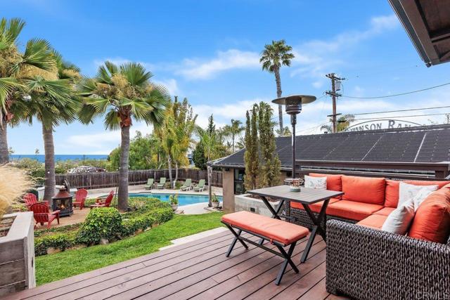 860 Nardo Road, Encinitas CA: https://media.crmls.org/mediaz/4321a635-3953-4c50-916f-3ab6ff10640f.jpg