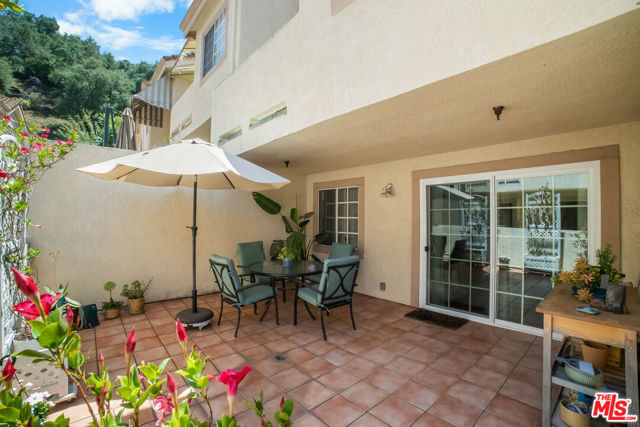 241 Monterey Road, South Pasadena CA: https://media.crmls.org/mediaz/432352fb-7eed-4dbf-af32-b5fffddcd6b5.jpg