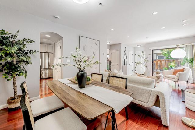 907 Cowper Street, Palo Alto CA: https://media.crmls.org/mediaz/43235af7-5542-4ed7-879a-d2275a916edc.jpg