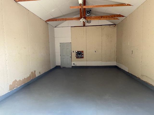 7175 Redwood Retreat Road, Gilroy CA: https://media.crmls.org/mediaz/4323a9a5-fb3a-4247-8c51-2b219a671693.jpg