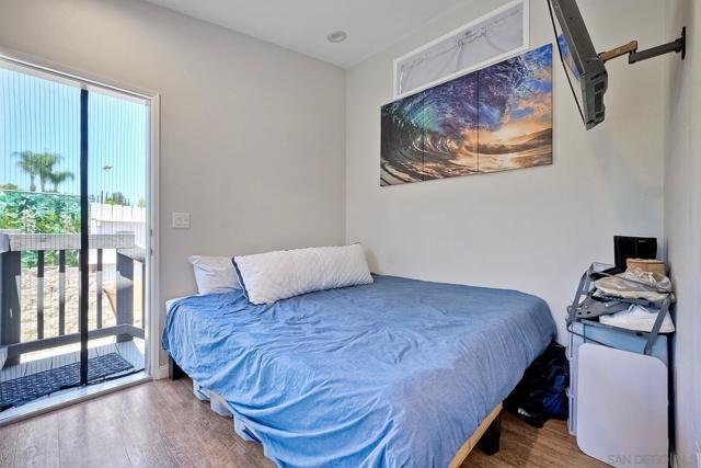 2515 Sweetwater Road, Spring Valley CA: https://media.crmls.org/mediaz/4323b44d-ca34-42b8-83fc-b135efbaba7a.jpg