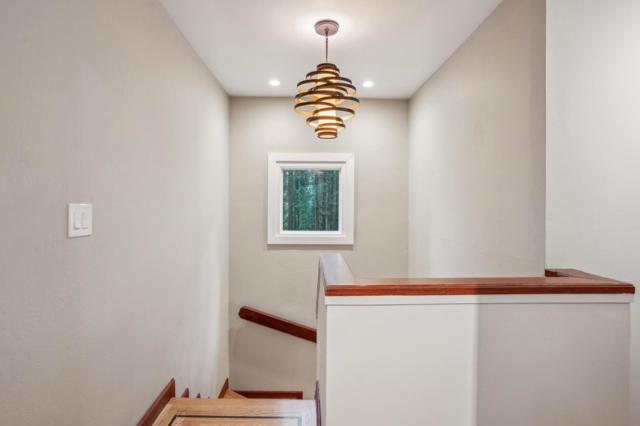 13872 Silver Sky Way, Woodside CA: https://media.crmls.org/mediaz/4323e189-fa8b-4f21-a307-a5c8baf8d79e.jpg