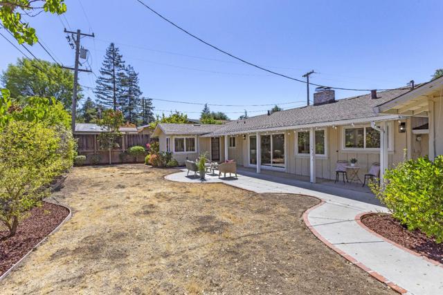 19866 BUCKHAVEN Lane, Saratoga CA: https://media.crmls.org/mediaz/43254dd1-85f2-4e04-ae5a-8a32d58fcb2a.jpg