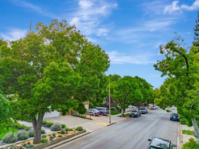 1528 Fernside Street, Redwood City CA: https://media.crmls.org/mediaz/4326f6ee-4322-4c97-8d83-64f42cddc379.jpg