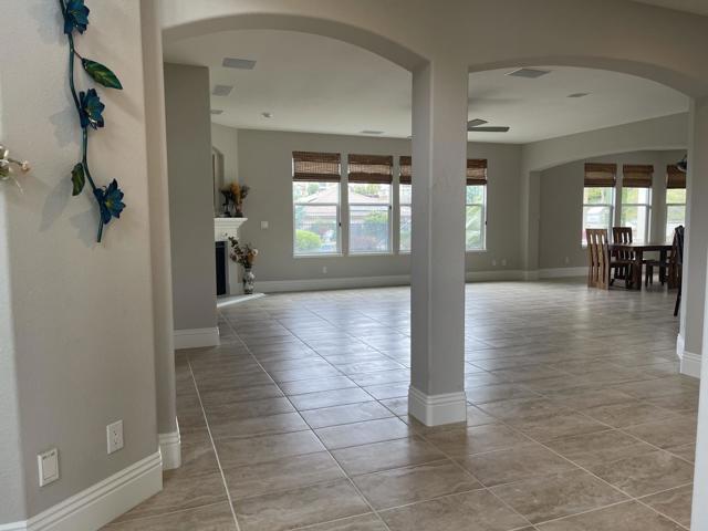 Image 28 of 60 For 5100 Thalia Drive
