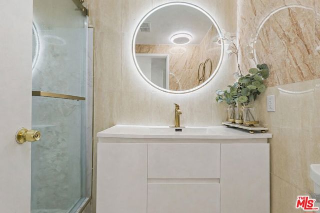 18704 Stefani Avenue, Cerritos CA: https://media.crmls.org/mediaz/43289092-ff56-4151-91ae-f9a26a465a2c.jpg