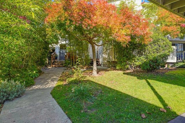 3003 Corte Cabrillo, Aptos CA: https://media.crmls.org/mediaz/4328a56d-51c9-4251-9e85-029c6c3d62a2.jpg