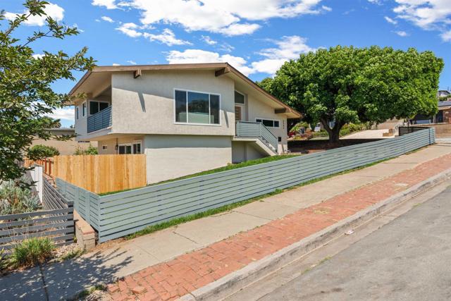 Detail Gallery Image 35 of 44 For 4542 Milton St, San Diego,  CA 92110 - 4 Beds | 3 Baths