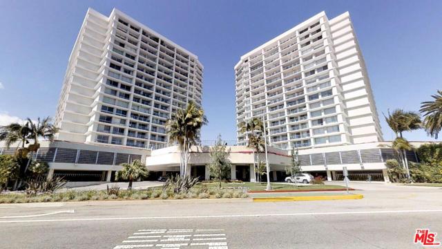 201 Ocean Avenue 309B Santa Monica, California Fantastic Diamond in the rough. This 3Bd Residence is ready for your designer. Sited at the corner of the "B" building, this unit offers views to the West and East. The immediate adjacent unit will also be for sale, so the Buyer could combine the units for a prime home with outdoor deeded space. Ocean Towers is one of the few full-service buildings in Santa Monica. Amenities include: Spa, Fitness Center, Valet Parking, Heated Pool, Sun Deck, Banquet Room, 24 Hour Doorman, Controlled Access, Reception, and more, Ocean Towers is a Co-op with an underlying corporate loan. HOA dues are approximately $1461.83, the monthly interest is $1689.57. Total is approximately $3151.40.