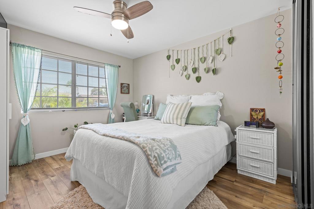 2148 Medford Ave - photo 15