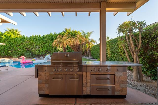 74075 W Petunia Place, Palm Desert, CA 92211