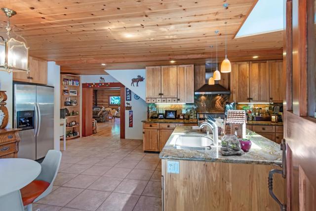 22700 Old Santa Cruz Highway, Los Gatos CA: https://media.crmls.org/mediaz/432d46a1-f182-4d2f-9a3b-b22354b8a306.jpg