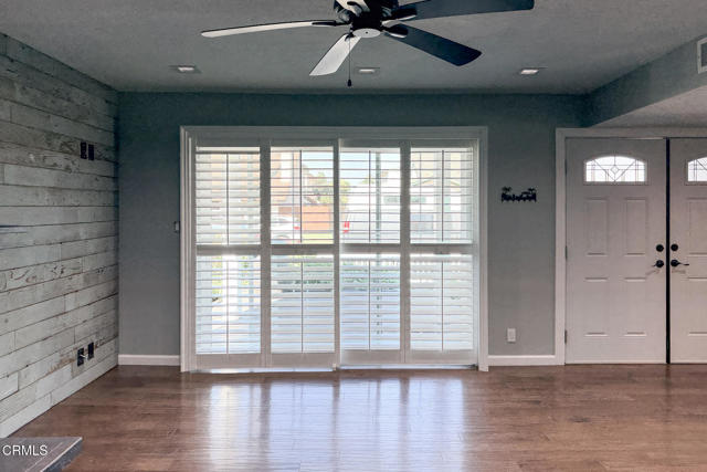 Detail Gallery Image 15 of 43 For 4950 Nautilus St, Oxnard,  CA 93035 - 3 Beds | 2 Baths