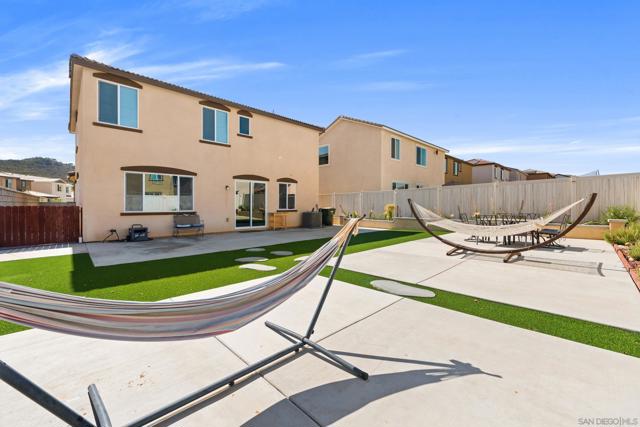 13305 Cultivate Ct, Valley Center CA: https://media.crmls.org/mediaz/432f961c-a0a3-4723-a579-b06090936fd4.jpg