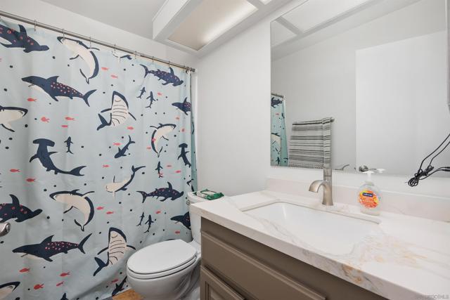 9342 Twin Trails Drive, San Diego CA: https://media.crmls.org/mediaz/432ffbc9-4b8f-4464-87f9-aa2fb54e8894.jpg