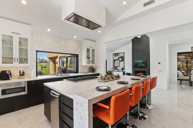 54841 Inverness Way, La Quinta CA: https://media.crmls.org/mediaz/43304b2e-9a78-4790-9ded-6493ef8b7421.jpg