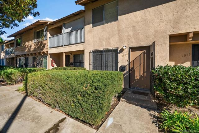 2079 Berry St, Lemon Grove, California 91945, 2 Bedrooms Bedrooms, ,1 BathroomBathrooms,Townhouse,For Sale,Berry St,250000421SD