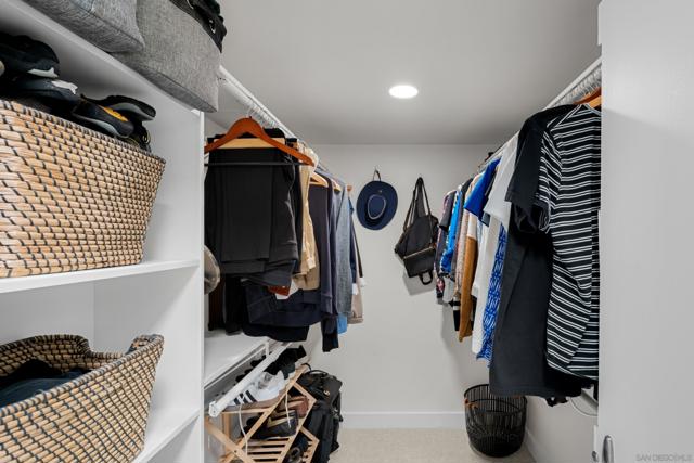 Walk-in Closet