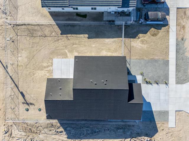 2864 Vista Avenue, Thermal CA: https://media.crmls.org/mediaz/4334e7a6-f4ee-45e1-b1c2-600b9680e352.jpg