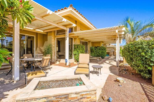 801 Deer Haven Circle, Palm Desert, CA 92211