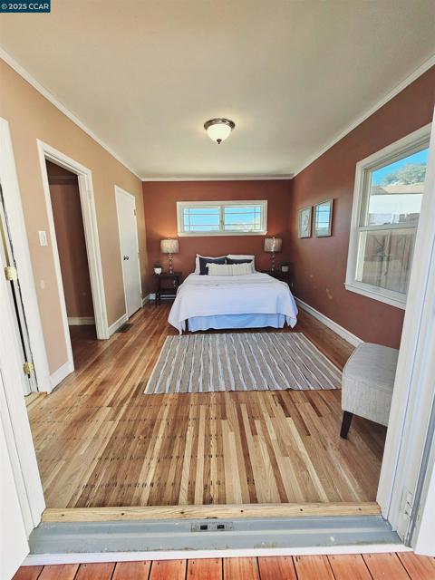 1034 Navellier St, El Cerrito CA: https://media.crmls.org/mediaz/433669f6-1533-4923-8958-081ccc68d545.jpg
