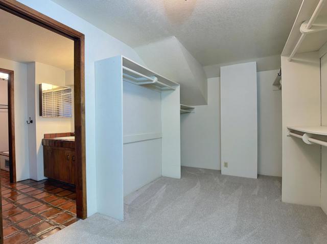 1077 VISTA MADERA LANE, El Cajon CA: https://media.crmls.org/mediaz/4337807c-03fd-4ea1-a963-f37657110109.jpg