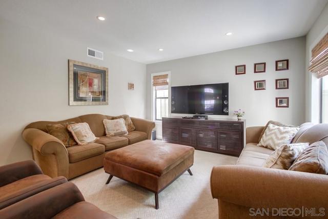 11840 SPRINGSIDE ROAD, San Diego CA: https://media.crmls.org/mediaz/43381726-9301-4e86-946e-d1dba722f7c1.jpg