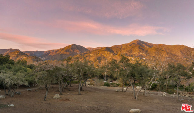 780 Ashley Road, Santa Barbara CA: https://media.crmls.org/mediaz/433a6933-75db-4693-b7c4-e91de8713516.jpg